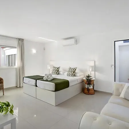 Ginevra Luxury Hotel *